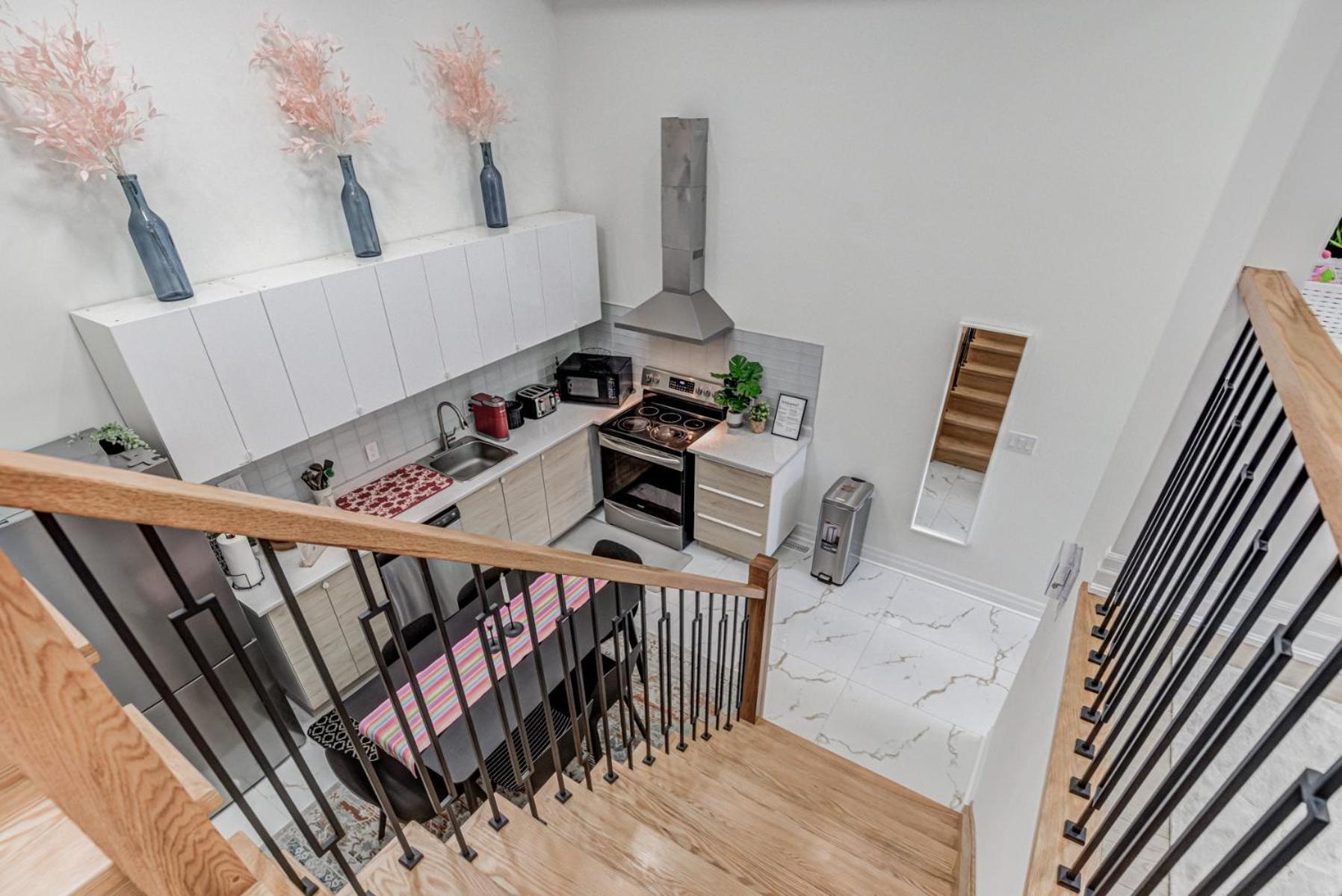 Modern City Living -Newly Built Торонто Екстериор снимка